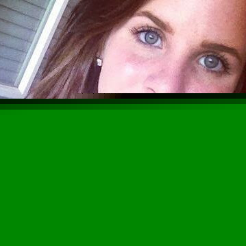 Madeline Moore Photo 25