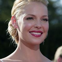 Victoria Adams Photo 27