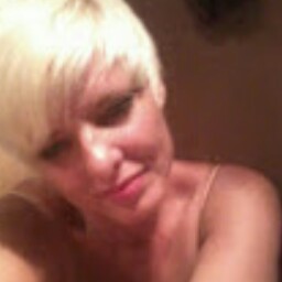 Chantelle Johnson Photo 35