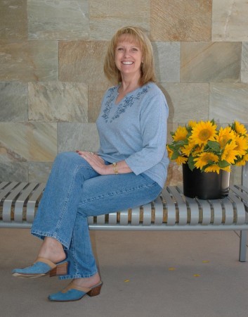 Linda Wright Photo 49