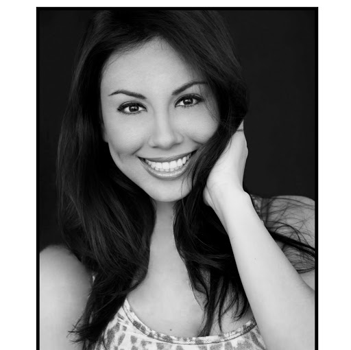 Michelle Fonseca Photo 31