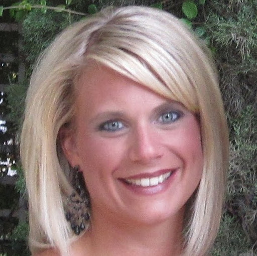 Michelle Keating Photo 13