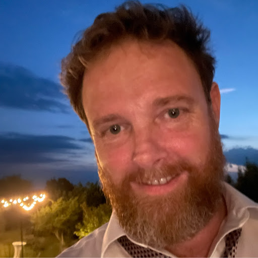 Erik Pearson Photo 9