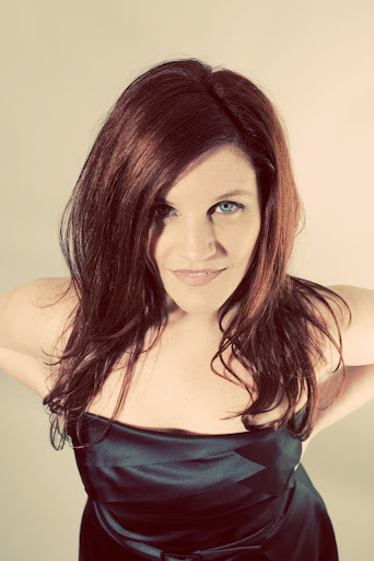 Heather Wood Photo 22