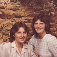 Bobbie Reynolds Photo 11