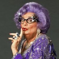 Carole Everett Photo 3