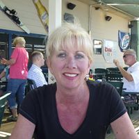 Tracy Kenyon Photo 10
