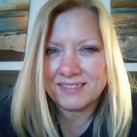 Barbara Daniels Photo 17