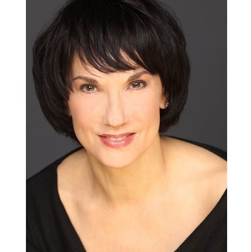 Gloria Mann Photo 11