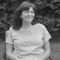 Shelly Guthrie Photo 21