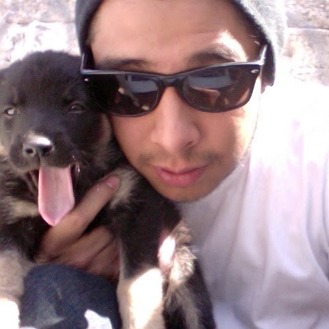 Hugo Flores Photo 9