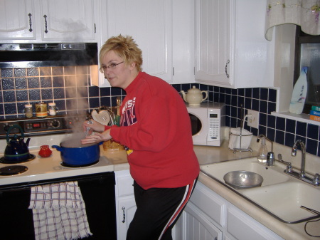 Tammy Tucker Photo 8