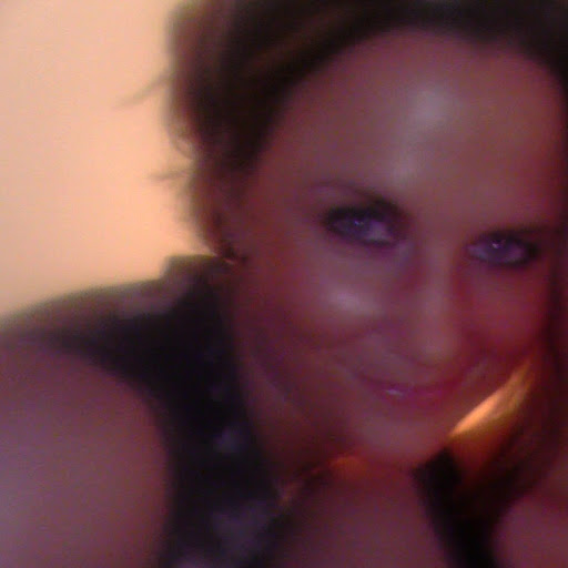 Victoria Merritt Photo 30