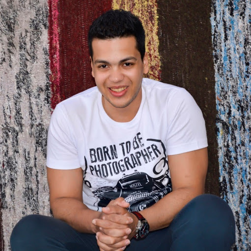 Mustafa Mohamed Photo 11