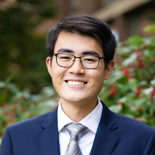 Max Yang Photo 29