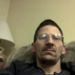 Russell Larsen Photo 11