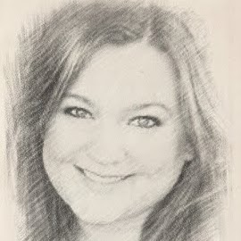 Penelope Smith Photo 30