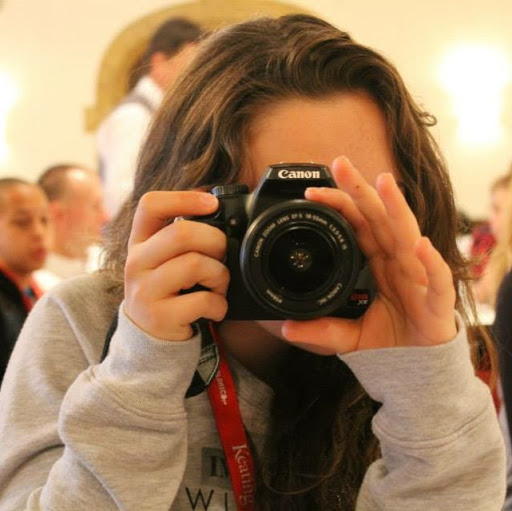 Chloe Johnson Photo 25