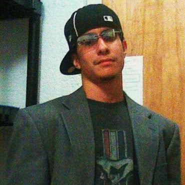 Oscar Leon Photo 16
