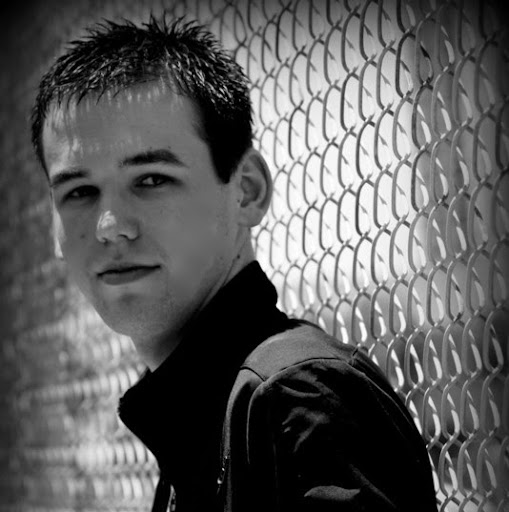 Daniel Willis Photo 33