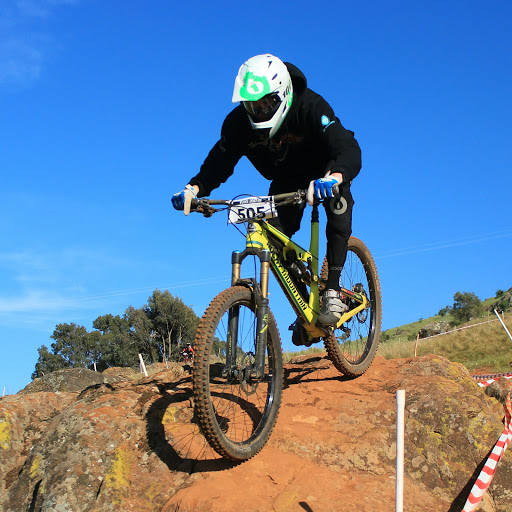 Danny Blake Photo 34