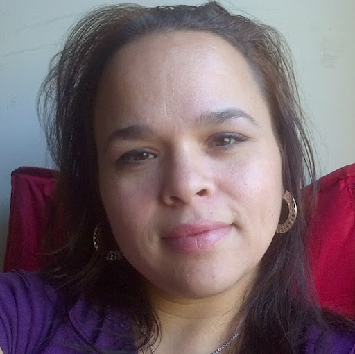 Frances Robles Photo 5