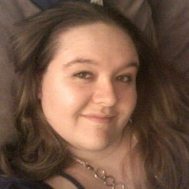 Nicole Kelly Photo 14