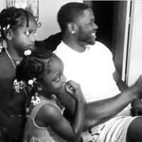 Derrick Thompson Photo 22