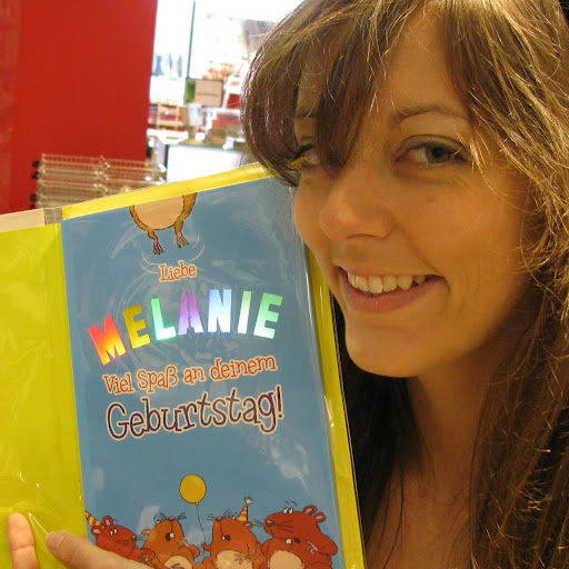 Melanie Simpson Photo 32