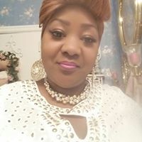 Evelyn Reed Photo 7
