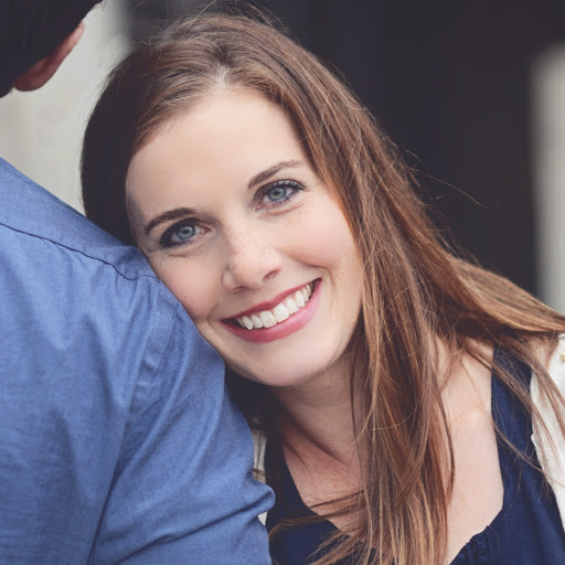Allison Downing Photo 5