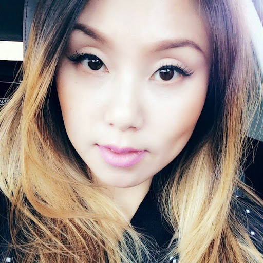 Vivian Vu Photo 38
