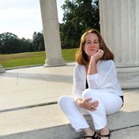 Carlene Newman Photo 3