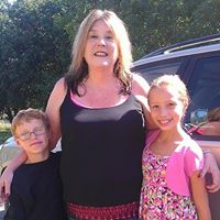 Tonia Roberts Photo 10