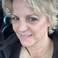 Jane Larson Photo 11