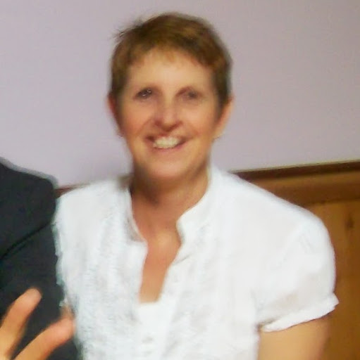 Christine Cook Photo 12