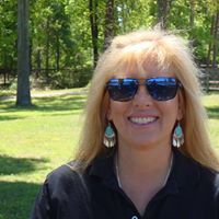 Laurie Adamson Photo 5
