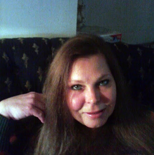 Lois Reese Photo 5