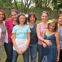Ruth Hendricks Photo 24