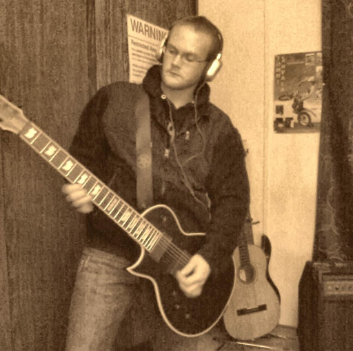 Jeff Morrow Photo 5