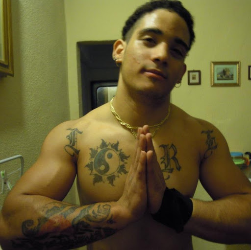 Lorenzo Rosales Photo 28