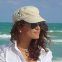 Maria Salgado Photo 8