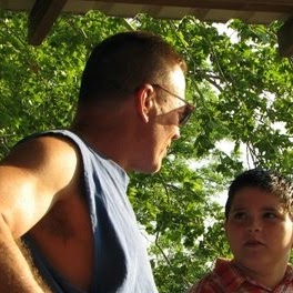 Chris Reynolds Photo 5
