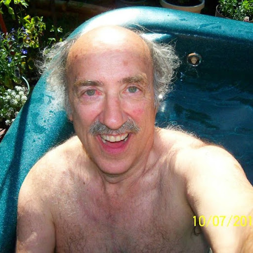 Freddie Jones Photo 7