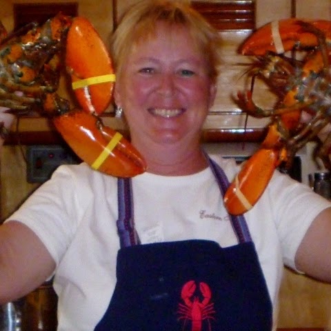 Diana Leonard Photo 9