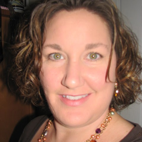 Michelle Ernst Photo 36