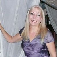 Gina Shaw Photo 19
