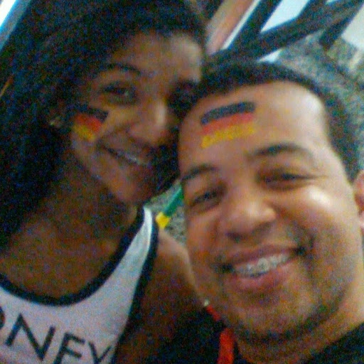 Alexander Gomes Photo 32