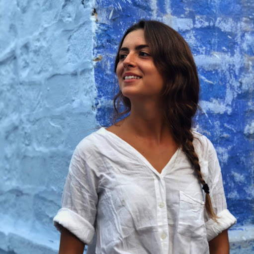 Elena Roca Photo 21