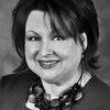 Shelley Davies Photo 9